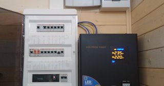 Установка и подключение стабилизаторов напряжения от 578 руб в Выксе - ЭлектроВкс